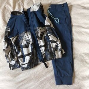 NWOT Satva Organic Activewear Set Zip Up Hoodie and Jogger Set Size 3T Boys